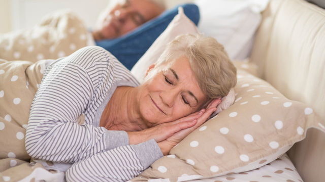 Вы сейчас просматриваете Мужчины спят лучше, чем женщины, а качество сна улучшается с возрастом — новости медицины